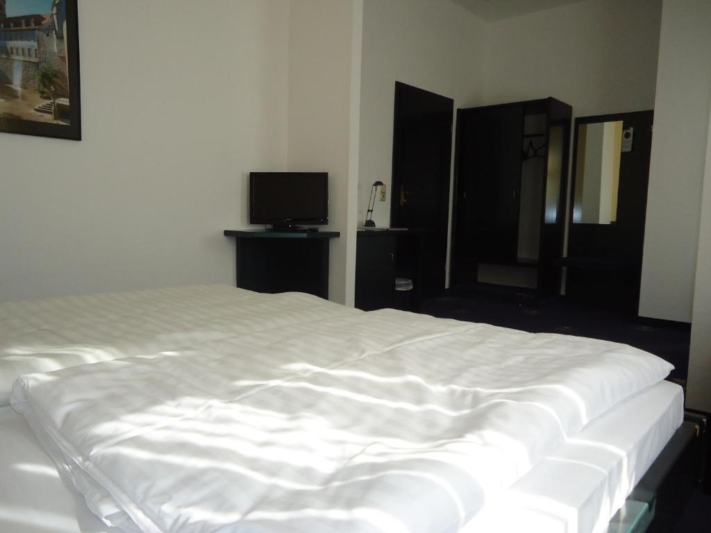 Hotel Schweizer Hof Хале Стая снимка